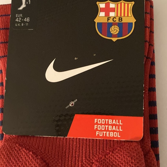 🍁 NIKE DRI FIT SOCCER ⚽️ SOCKS •Size L - Picture 2 of 9